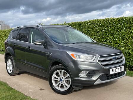 FORD KUGA 1.5 TDCi Titanium 