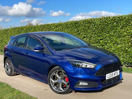 FORD FOCUS 2.0 T EcoBoost ST-3 