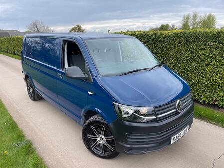 VOLKSWAGEN TRANSPORTER 2.0 TDI T30 BlueMotion Tech Startline