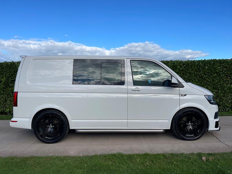 VOLKSWAGEN TRANSPORTER