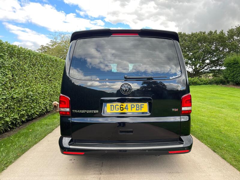 VOLKSWAGEN TRANSPORTER