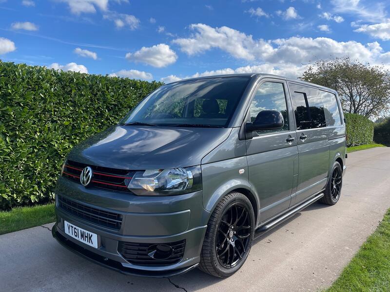 VOLKSWAGEN TRANSPORTER
