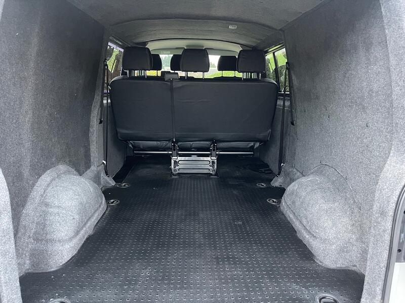 VOLKSWAGEN TRANSPORTER
