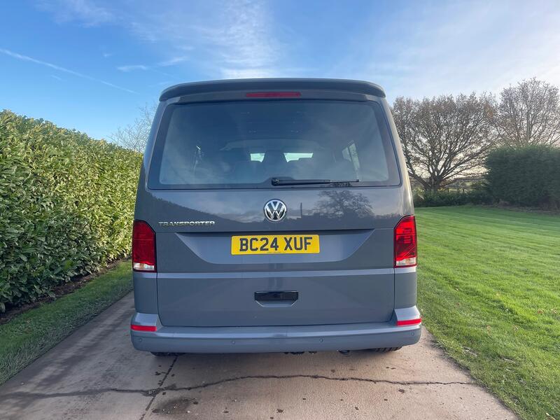 VOLKSWAGEN TRANSPORTER
