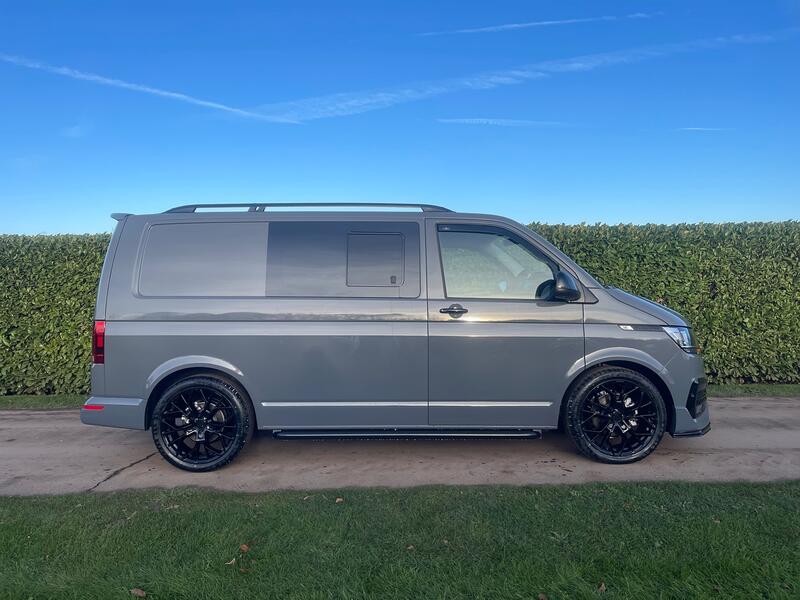 VOLKSWAGEN TRANSPORTER