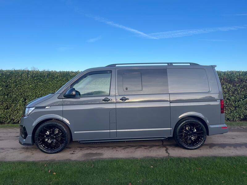 VOLKSWAGEN TRANSPORTER