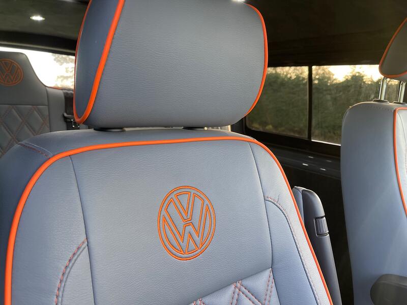 VOLKSWAGEN TRANSPORTER