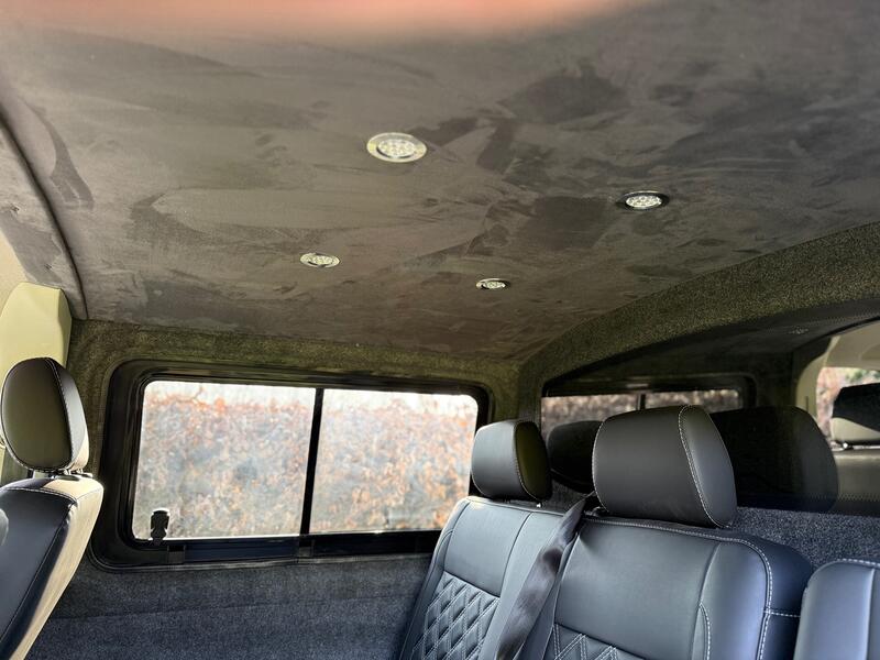 VOLKSWAGEN TRANSPORTER