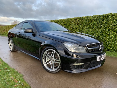 MERCEDES-BENZ C CLASS C63 AMG