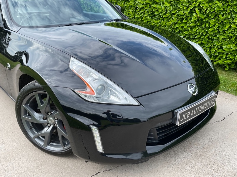 NISSAN 370Z