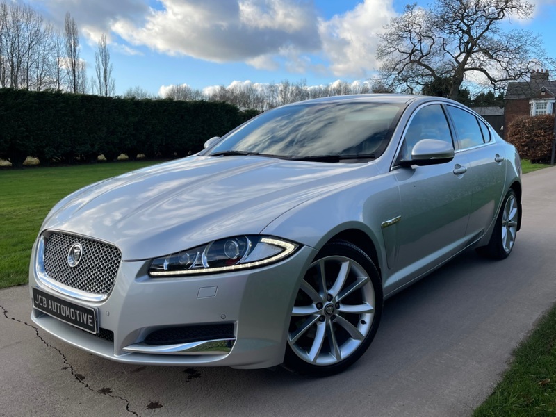 JAGUAR XF