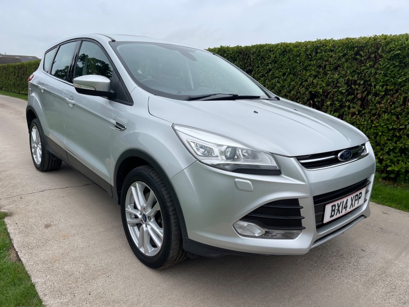 FORD KUGA