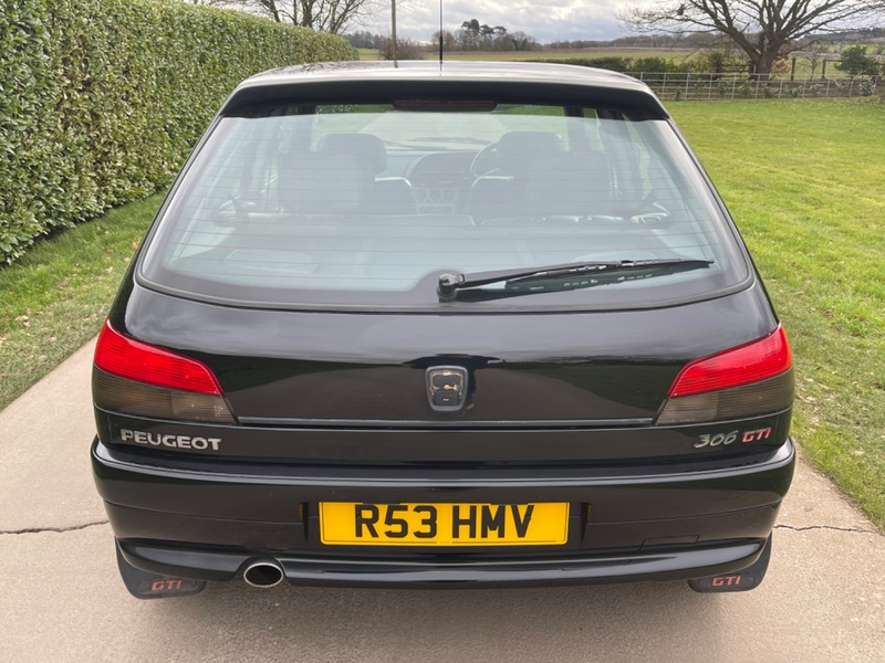 PEUGEOT 306